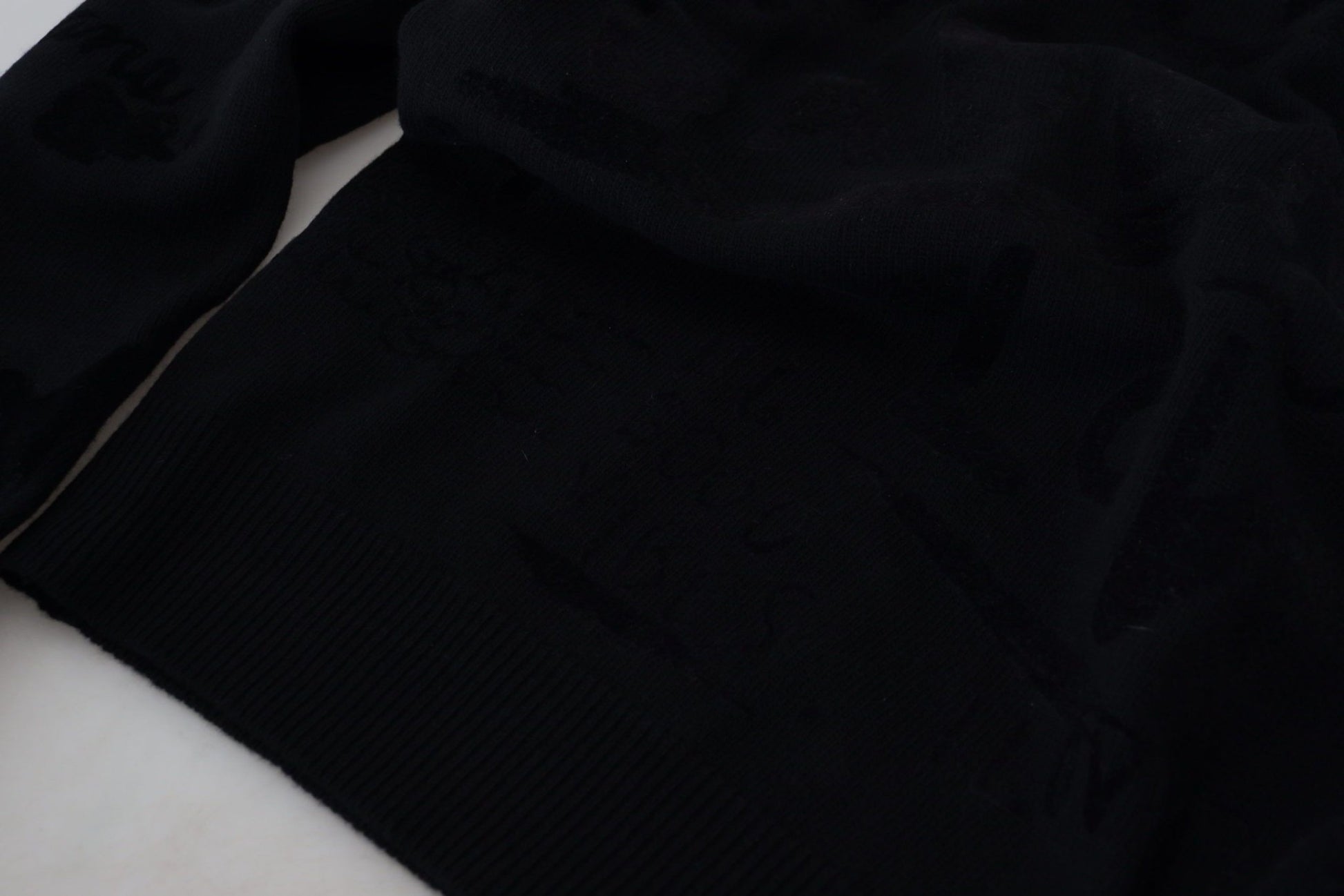 Dolce & Gabbana Black Wool Logo Pattern Crewneck Pullover Sweater - Le schmidt